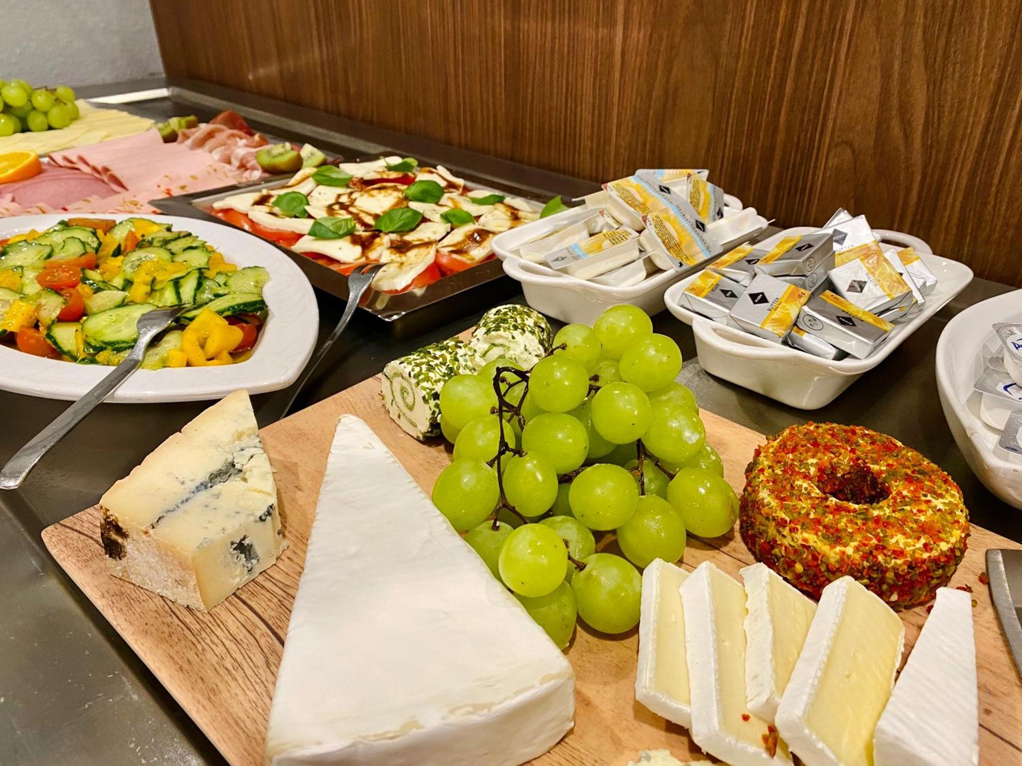 Best Western Comfort Business Hotel Duesseldorf-ניאוס מראה חיצוני תמונה